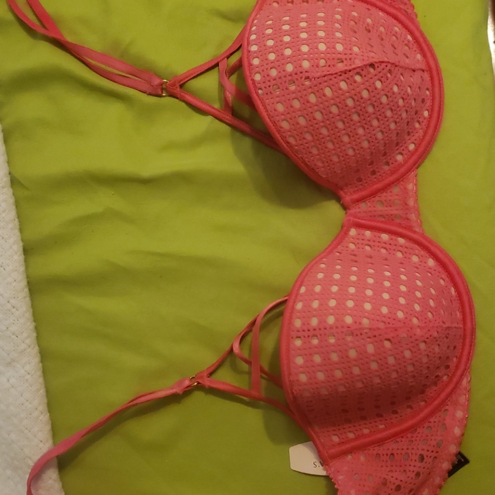 VS Caged Balconette